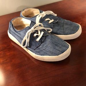 TOMS sneakers